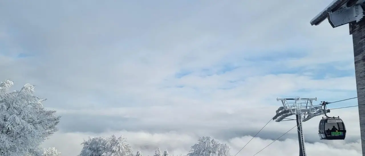 Pioggia e temperature elevate: restano chiuse le piste da sci di Lorica