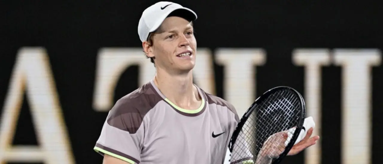 Tennis, caterpillar Sinner batte Baez e approda agli ottavi degli Australian Open
