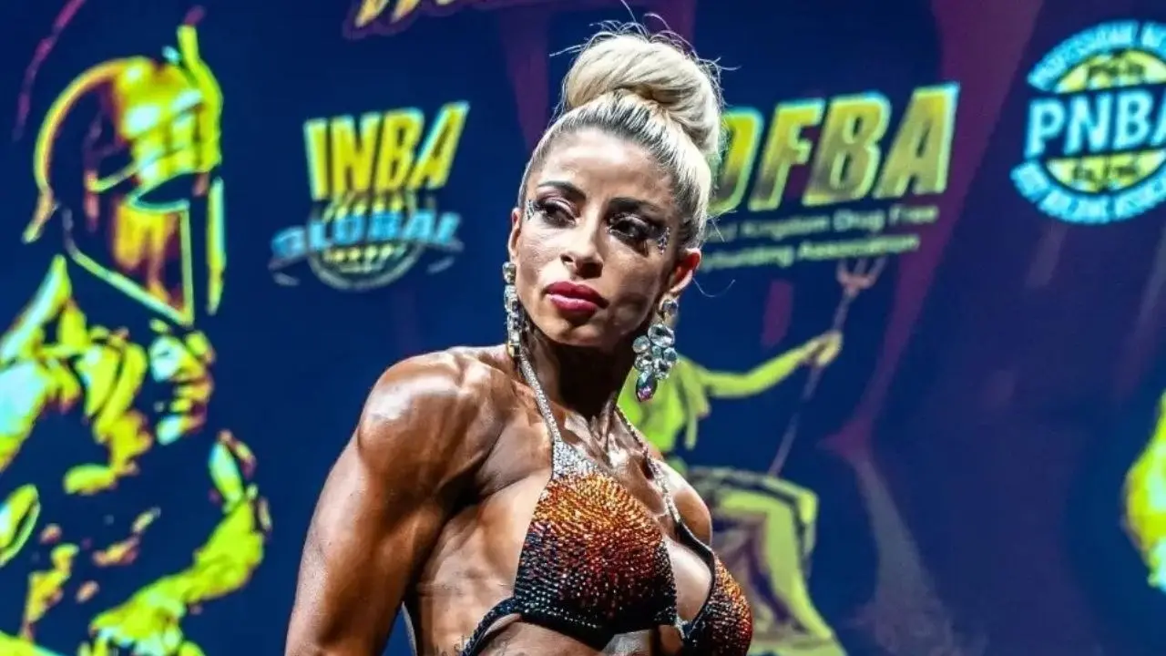 La bodybuilder calabrese diventata una star di Onlyfans: «Guadagno 10mila euro al mese con le foto dei miei piedi e degli addominali»