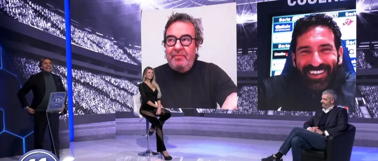 L’allenatore del Cosenza Fabio Caserta a LaC Tv: «Voglio ripartire dall’abbraccio dei tifosi rossoblù»