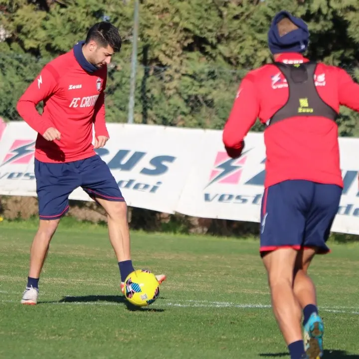 Crotone, i pitagorici preparano le prossime due trasferte con un occhio sul calciomercato