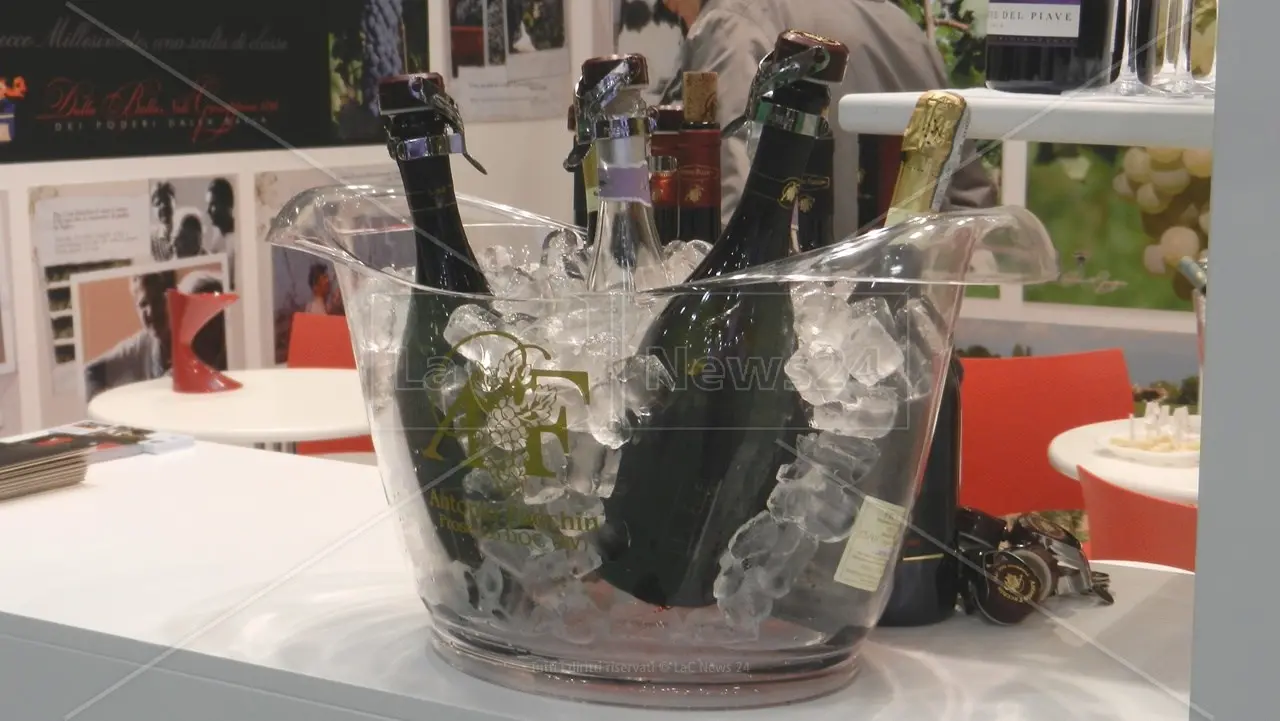 Tra spumanti e grande distribuzione rapporto ormai decisivo, in iper e supermercati si vende oltre il 70% di Prosecco