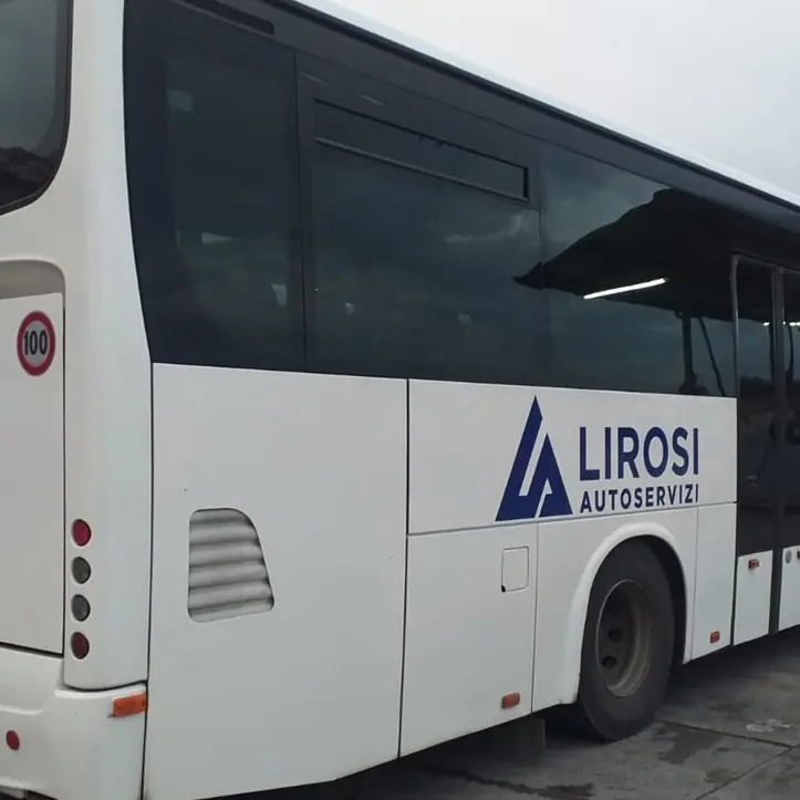 Gioia Tauro, a rischio 80 posti di lavoro e il servizio di trasporto pubblico: l’ombra del fallimento sulla Lirosi