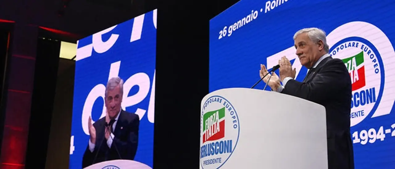 Ai 30 anni di Forza Italia il più giovane militante è un 14enne calabrese: «Da grande voglio fare politica e occuparmi della mia terra»