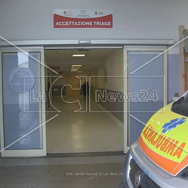 Incidente di caccia nel Cosentino, uomo ferito da un colpo d’arma da fuoco: rischia l’amputazione di una gamba