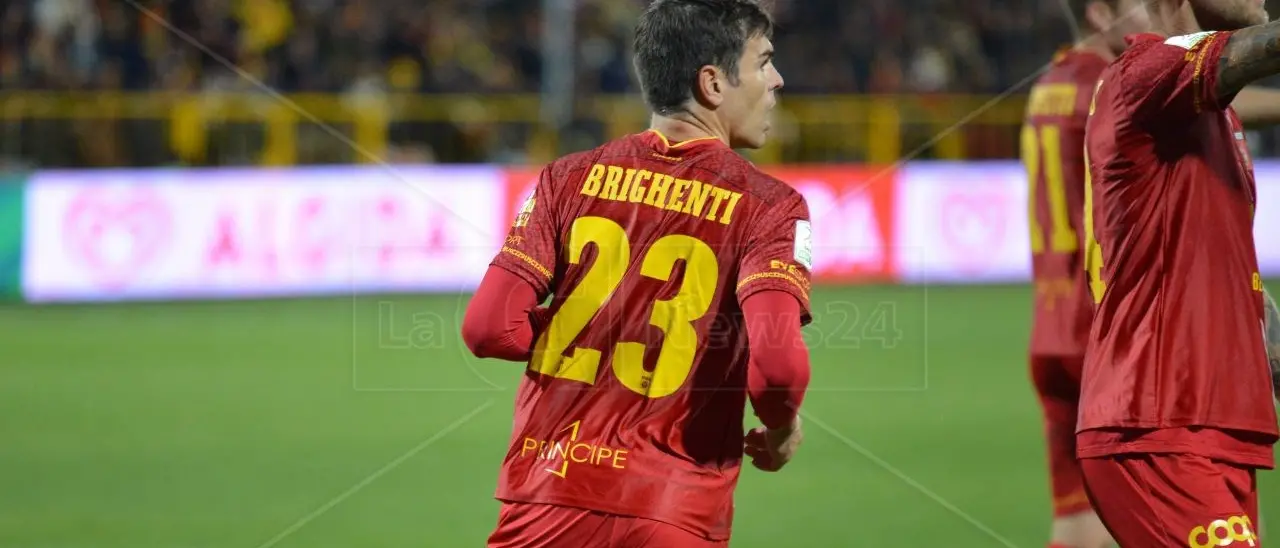 Catanzaro, niente Spezia per Brighenti: il difensore squalificato dopo il giallo contro il Palermo