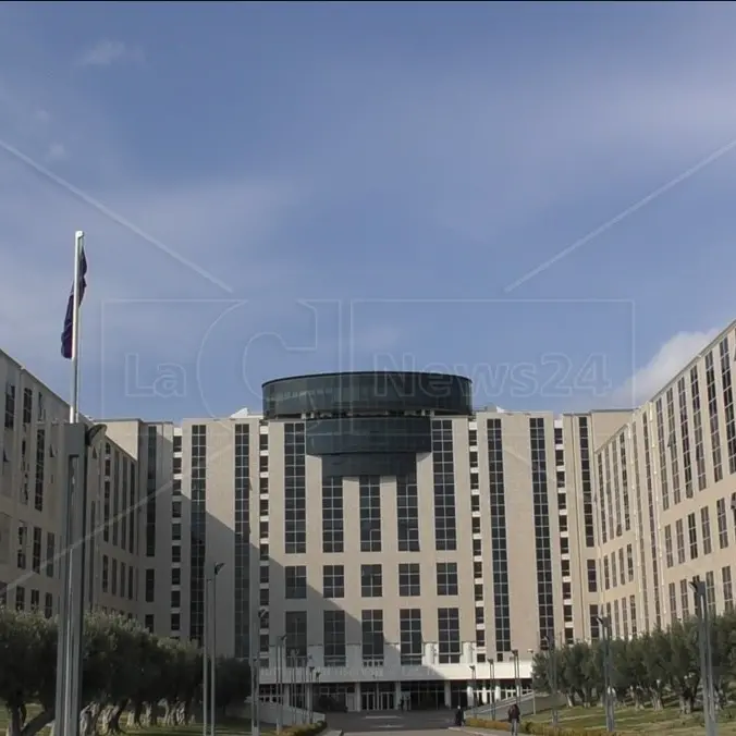 Lavori pubblici, imprese e scuola: tutti i provvedimenti approvati dalla Giunta regionale della Calabria