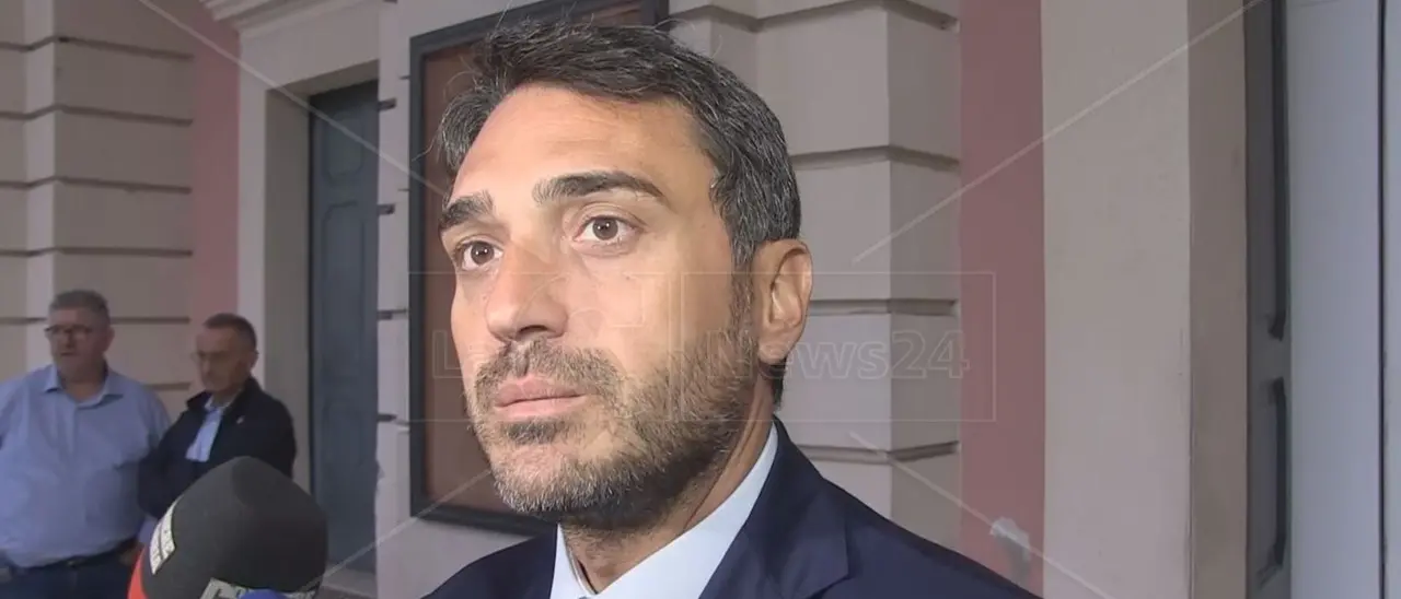 Decreto energia, Irto (Pd): «Il governo dimentica le piccole imprese e le famiglie»