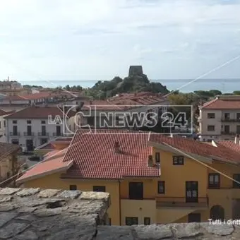 Voglio andare a vivere in Calabria: crescono gli stranieri che cercano casa nella nostra regione