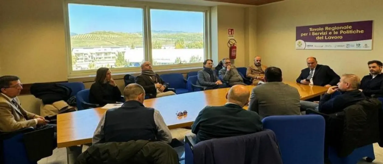 Abramo customer care, la Regione assicura: «Massimo impegno a tutela delle centinaia di lavoratori calabresi»