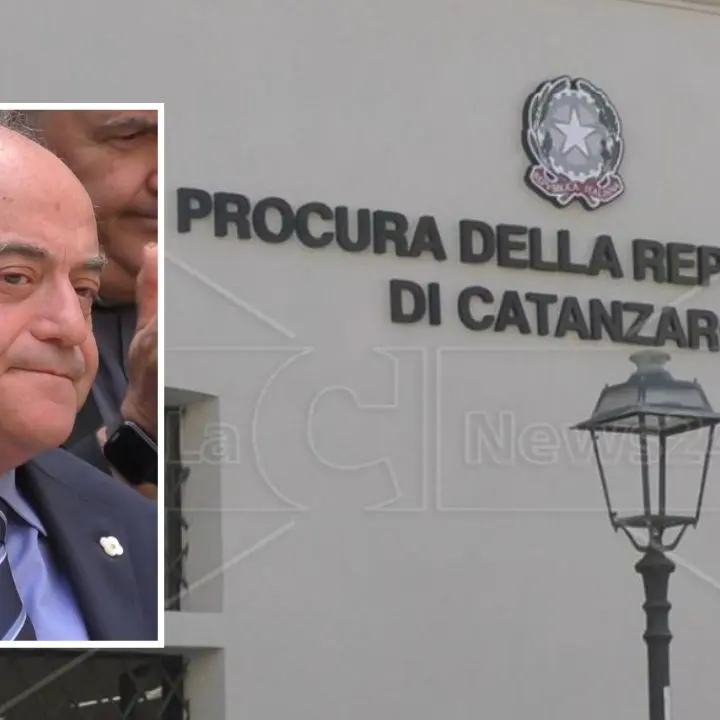 Lettera con minacce al procuratore Gratteri e a un pm di Catanzaro: in carcere un 33enne incastrato da due perizie calligrafiche