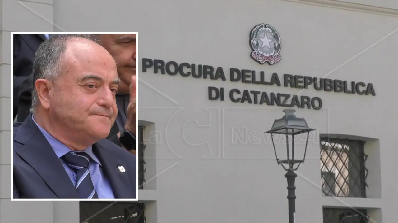 Lettera con minacce al procuratore Gratteri e a un pm di Catanzaro: in carcere un 33enne incastrato da due perizie calligrafiche