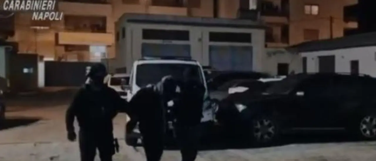 Accordo tra ‘ndrangheta e camorra per il narcotraffico, arrestato il broker albanese che trattava con le due mafie