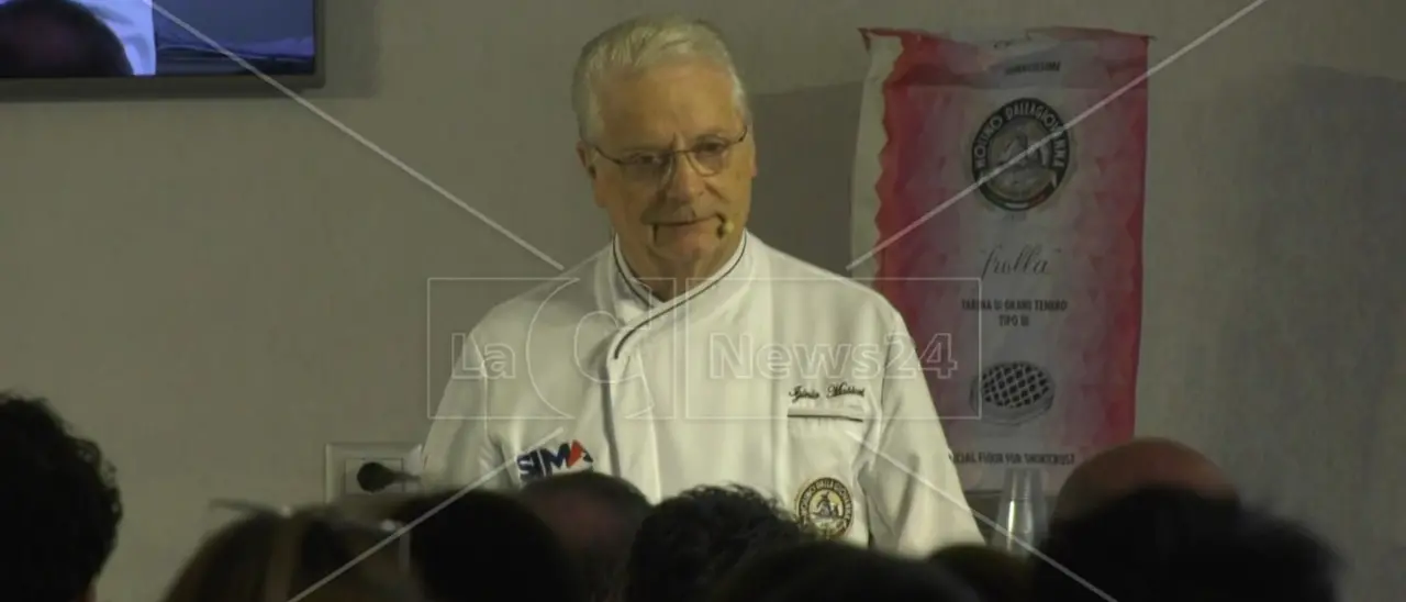 Le chiacchiere (carissime) del maestro Iginio Massari: costano 80 euro al chilo