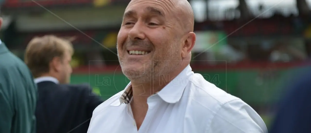 Bandecchi si dimette da sindaco di Terni: «Così non ci sarà il rischio di avere una dittatura»