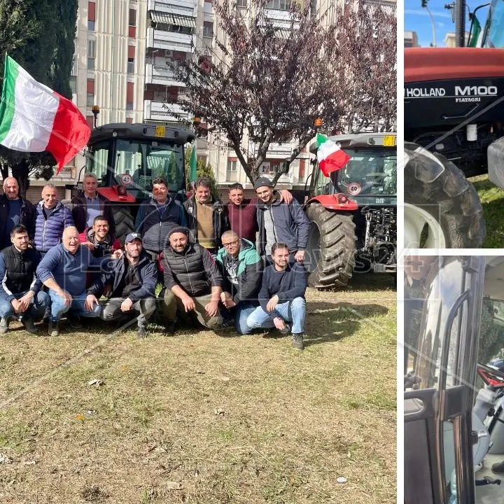 Agricoltori in protesta, in prima fila i giovani tornati in Calabria: «Rischiamo di dover andare via di nuovo»