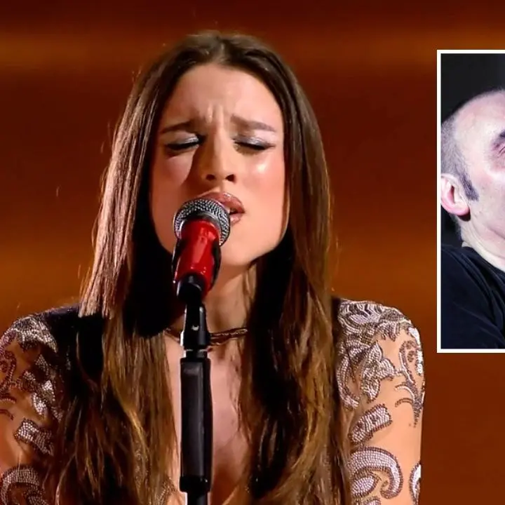 Angelina Mango canta la canzone del papà scomparso nel 2014 e l’Ariston piange d’emozione
