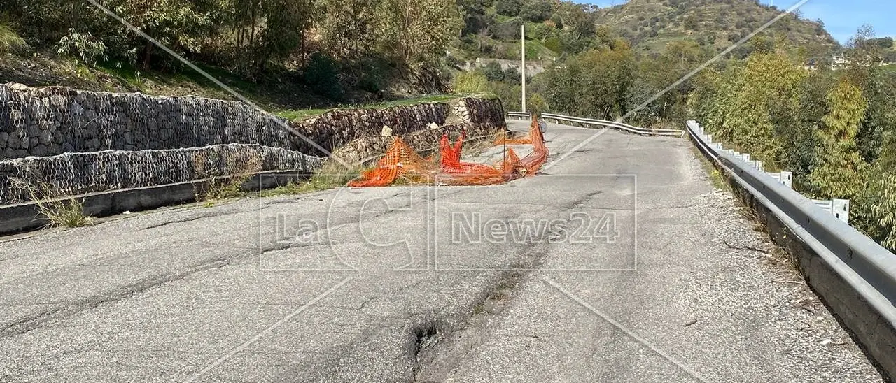 Sicurezza e manutenzione di strade, ponti e viadotti: firmato al Mit il decreto per i contributi ai piccoli comuni