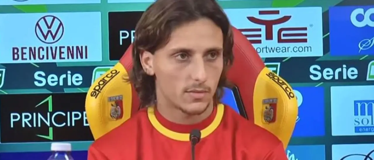 Petriccione da capitano del Crotone a giocatore del Catanzaro: «Non è stato facile». E poi: «Qui un progetto ambizioso»