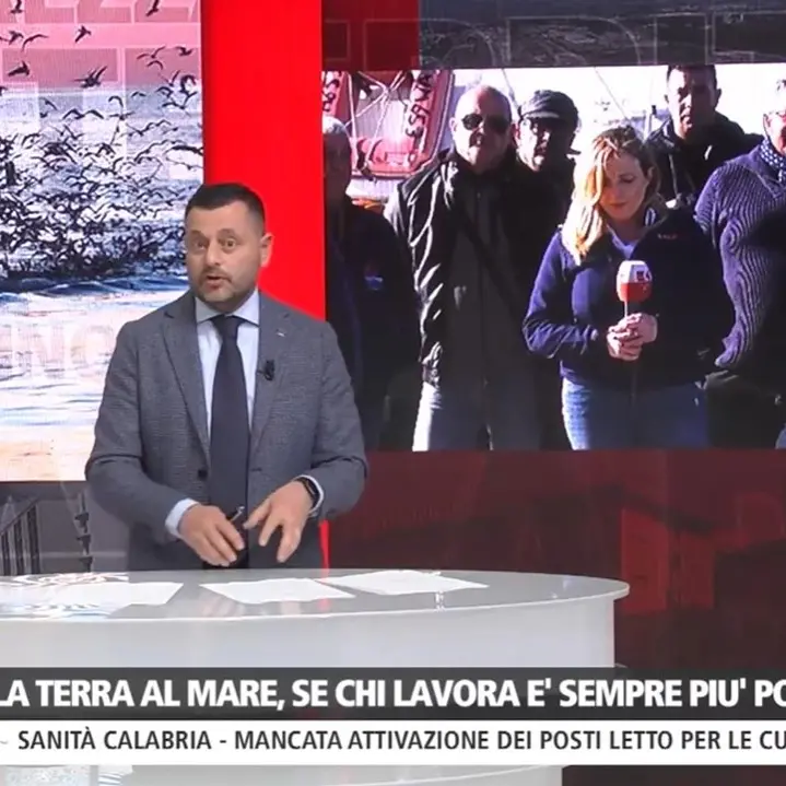 Pescatori sul piede di guerra: «Ogni uscita in mare ci costa 1800 euro ma poi i nostri prodotti restano invenduti a favore di quelli importati»