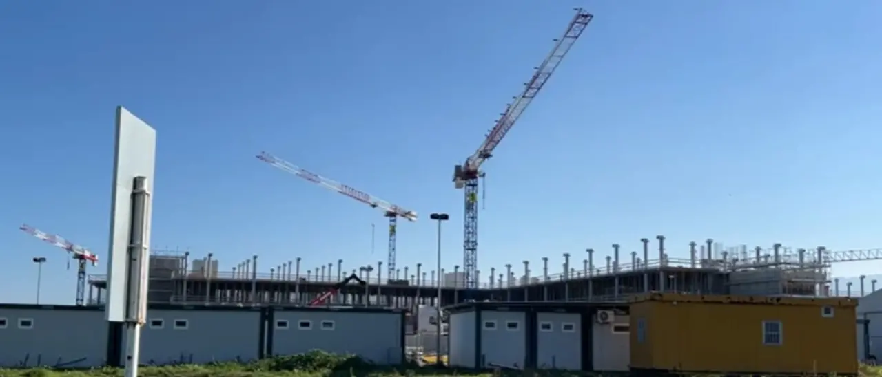 Sanità Calabria, M5s: «Ritirato emendamento Cannizzaro dal Milleproroghe, non ci sono fondi per completare gli ospedali»