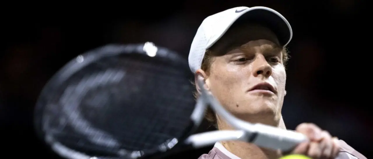 Tennis, Sinner batte Monfils e accede ai quarti di finali del torneo di Rotterdam