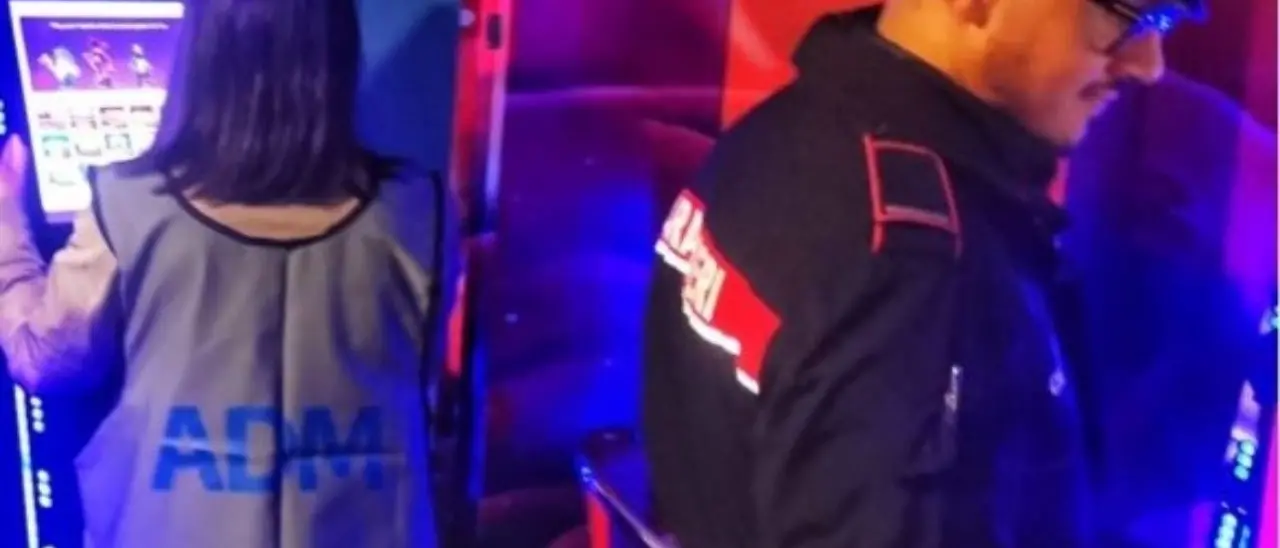 Gioco illegale, “totem” e personal computer manomessi sequestrati nel Reggino: chiusi tre locali