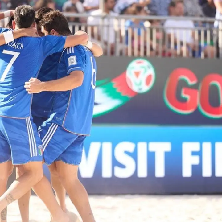 Beach Soccer, ai mondiali l’Italia vince anche con l’Egitto. E pure il calabrese Miceli mette la firma nel 6-2