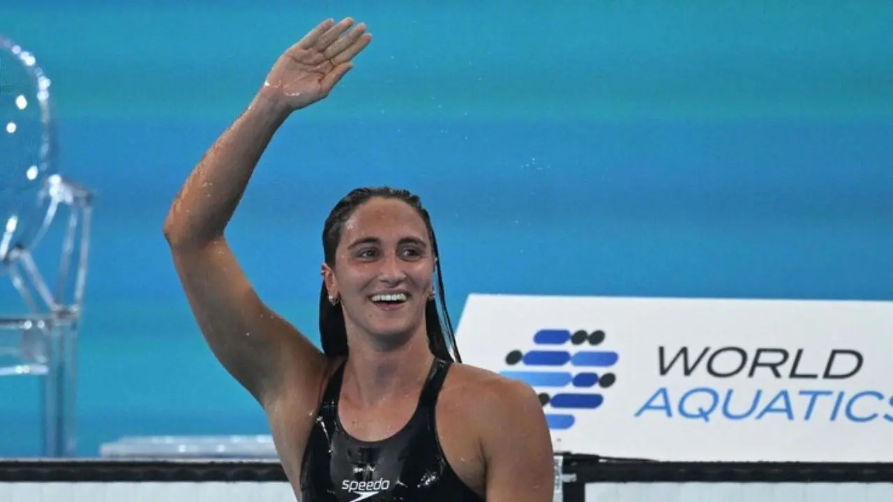 Mondiali di nuoto, Quadarella bis mondiale: conquista l’oro anche negli 800 stile libero e il pass olimpico