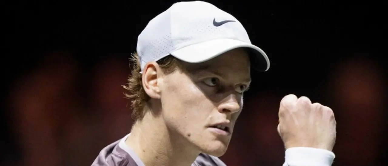 Tennis, Sinner conquista la finale a Rotterdam e diventa numero 3 al mondo