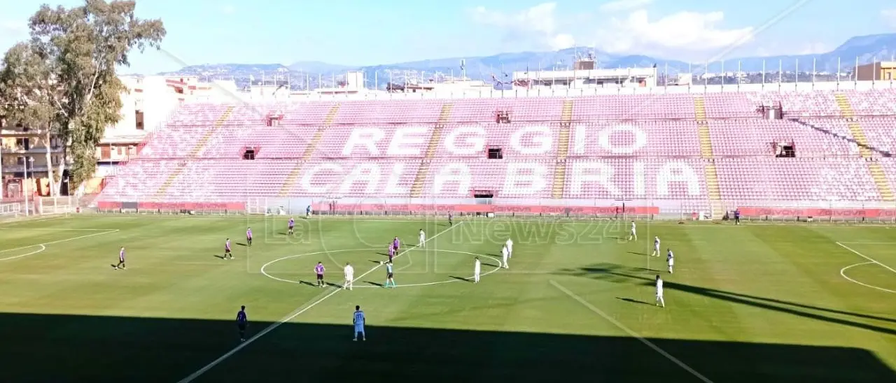 La Lfa Reggio Calabria la spunta al fotofinish contro la Gioiese: al Granillo è 2-1 per gli amaranto