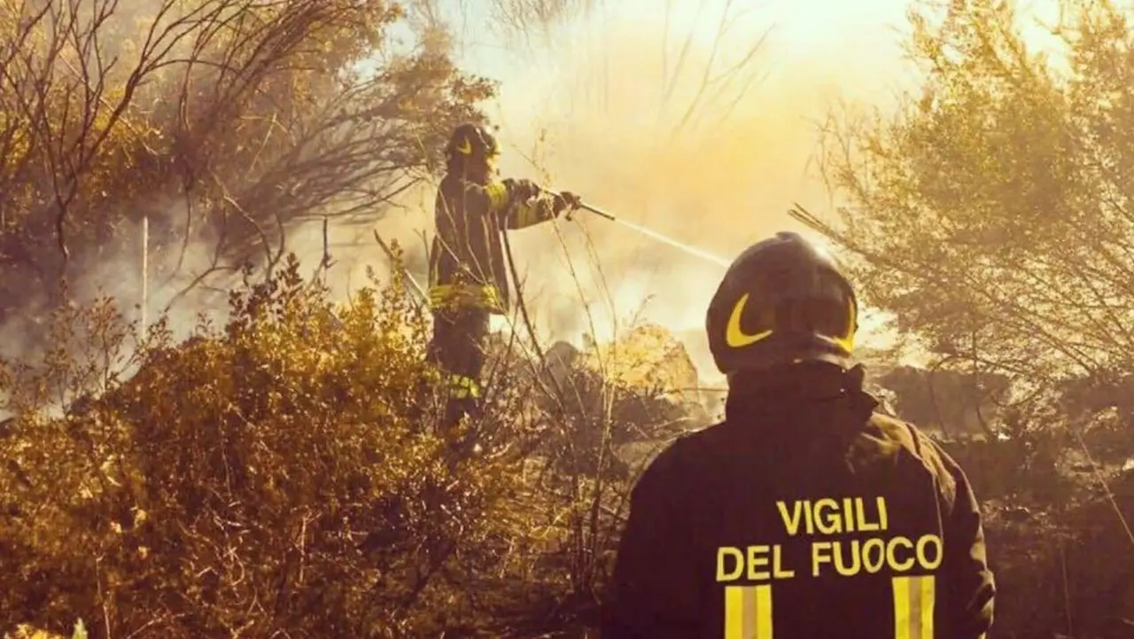 Anche i vigili del fuoco di Catanzaro hanno aderito allo sciopero indetto dal sindacato Conapo