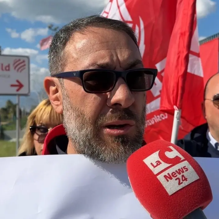 Morti sul lavoro, a Villapiana la manifestazione dei sindacati: «Servono sanzioni più aspre e maggiori ispezioni»