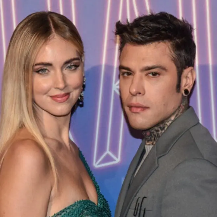Chiara Ferragni e Fedez si sono lasciati: dagli indizi sui social alla notizia di lui che va via di casa