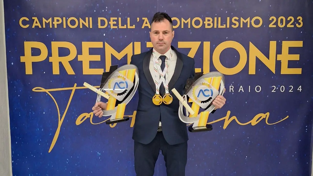 Campioni italiani Aci sport 2023, in Sicilia premiato il pilota calabrese Claudio Gullo