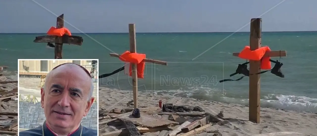 «Per fare memoria non basta ricordare», la riflessione del vescovo Staglianò a un anno dalla strage di Cutro