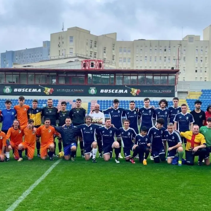 Allo Scida di Crotone un partita con superstiti e familiari per ricordare le vittime del naufragio di Cutro