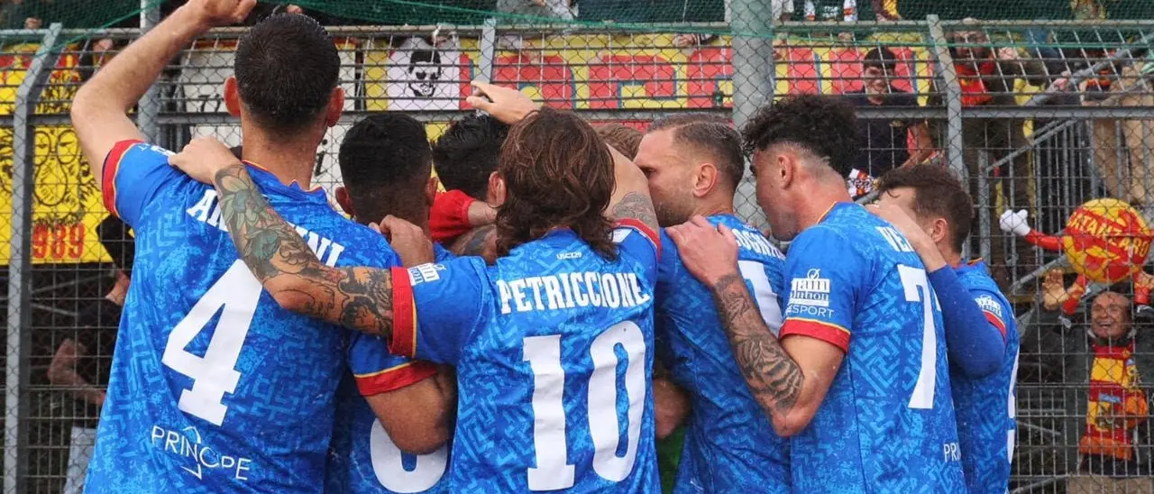 Cittadella-Catanzaro, Iemmello si abbatte sui granata. La doppietta del capitano vale la vittoria: finale 1-2