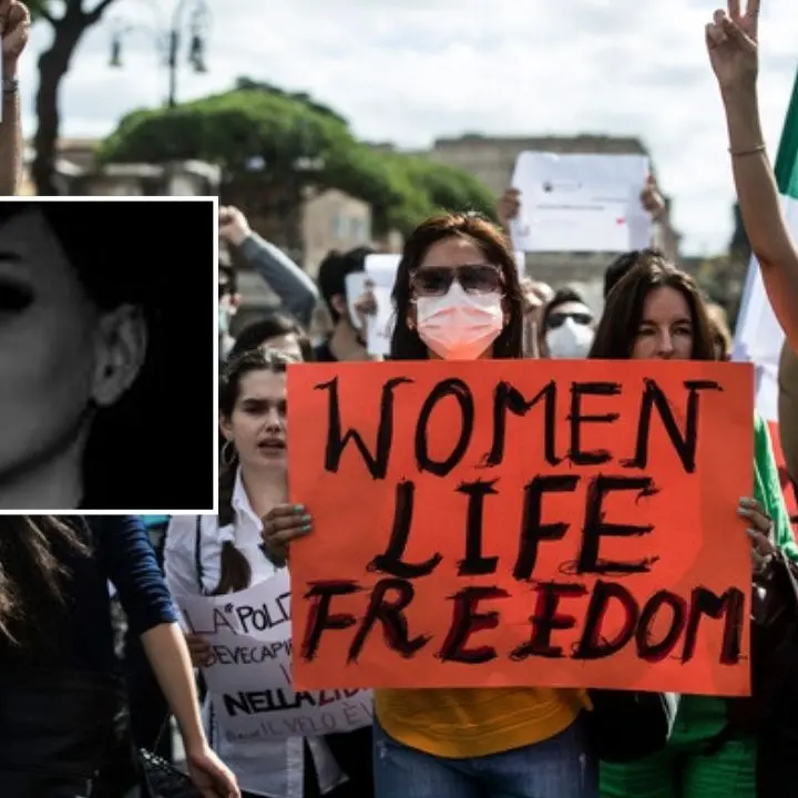 Dalla fuga dell’Iran a un carcere calabrese, la storia dell’attivista per i diritti delle donne accusata di essere una scafista