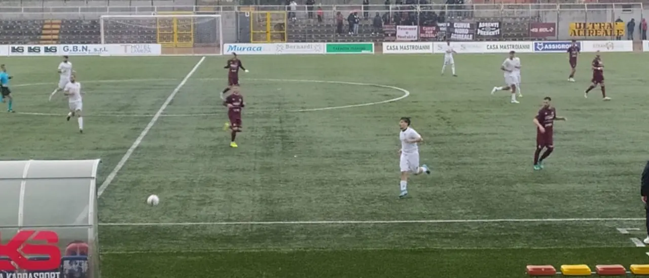 Serie D, la Gioiese perde di misura con l’Acireale. Cozza: «Paghiamo uno stupido errore iniziale»