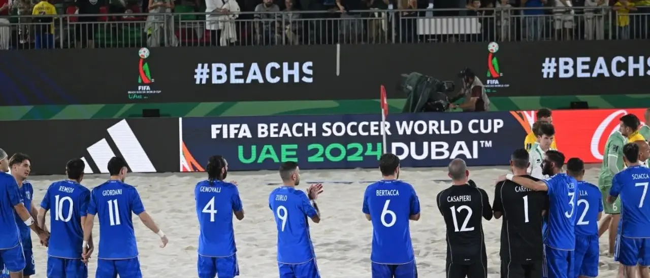 Mondiali di beach soccer, Italia ko in finale contro il Brasile. A Dubai azzurri sconfitti 6-4