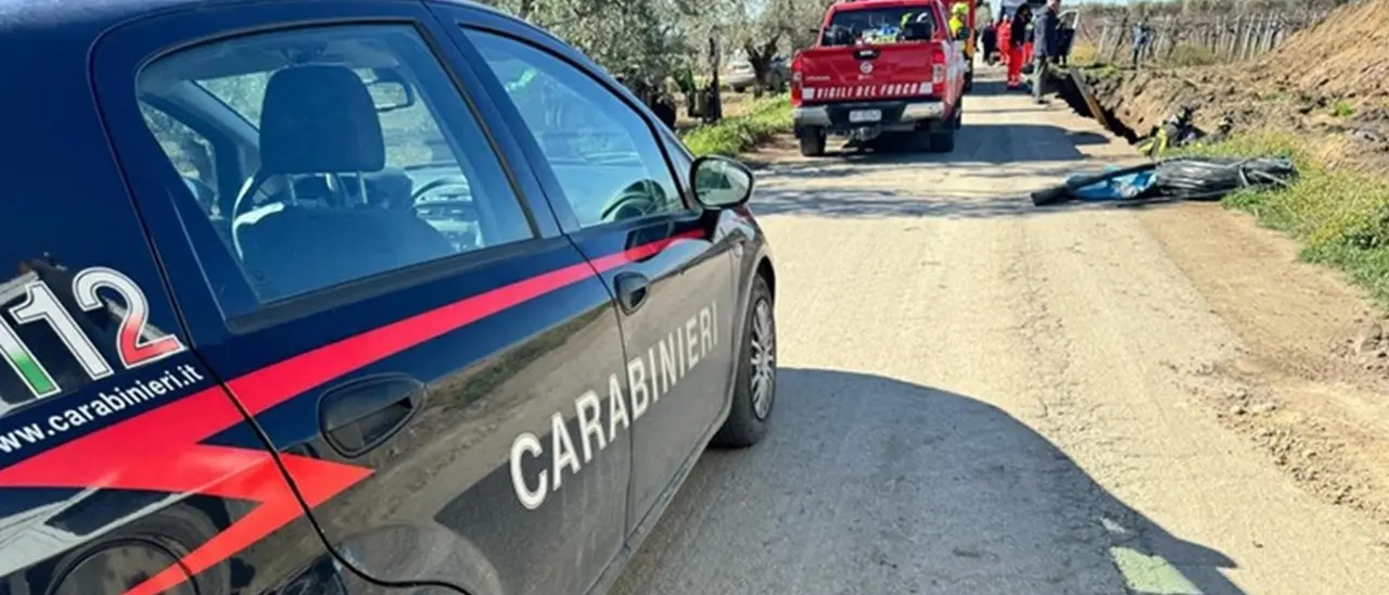Terreno frana dopo uno scavo: operaio di 23 anni muore schiacciato nel Foggiano
