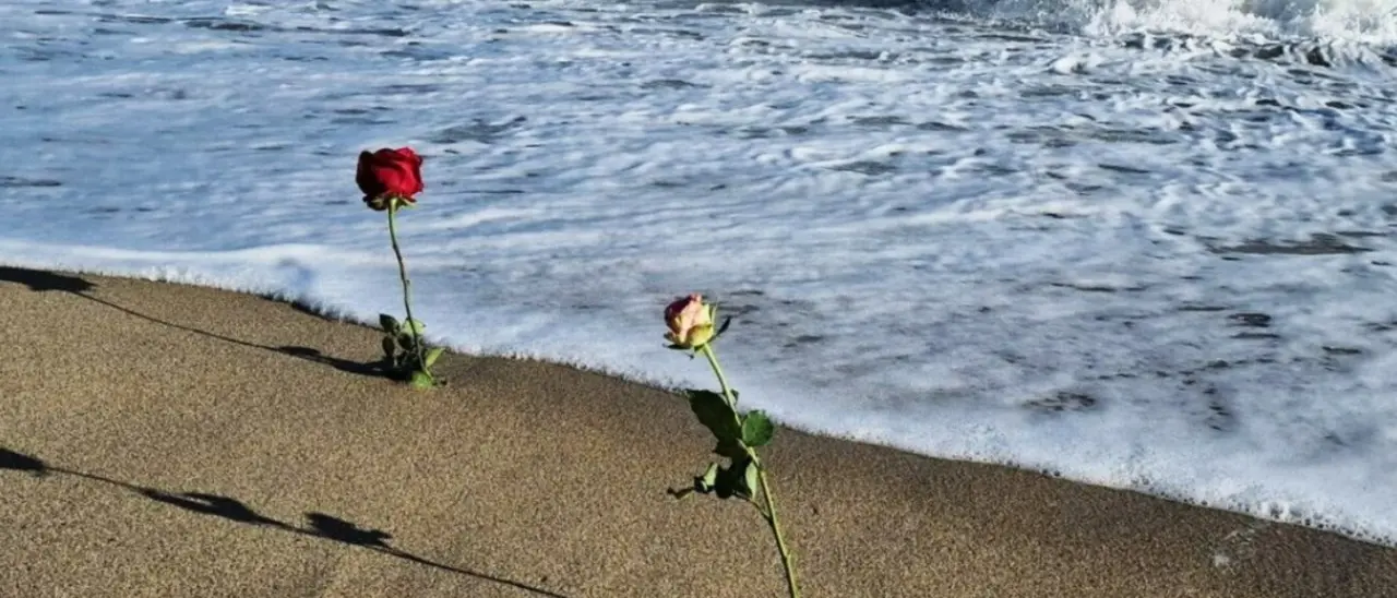 Cutro protagonista silenzioso di “Nyumba”: docufilm che racconta la storia dei migranti e l’accoglienza in Calabria, la loro nuova casa