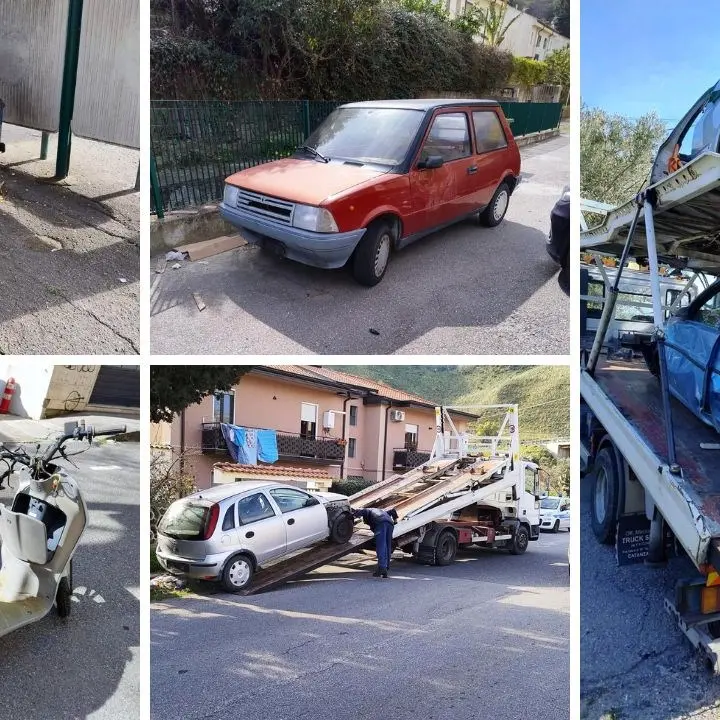 Lotta al degrado a Catanzaro, rimossi 16 veicoli abbandonati sul territorio comunale