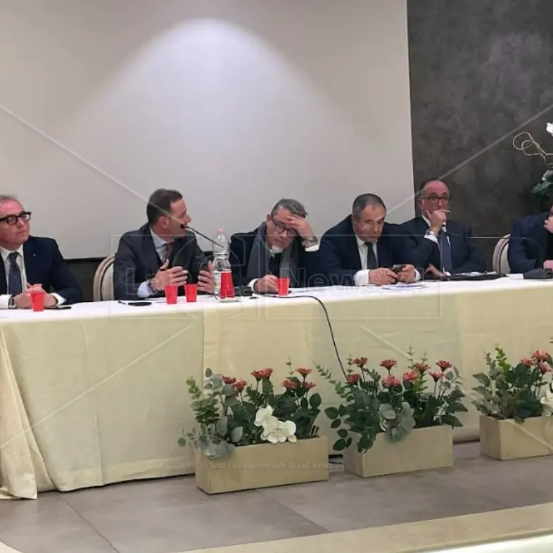 “Giornata della memoria” (con polemica) per le vittime di errori giudiziari, a Lamezia il “plenum” dei penalisti calabresi