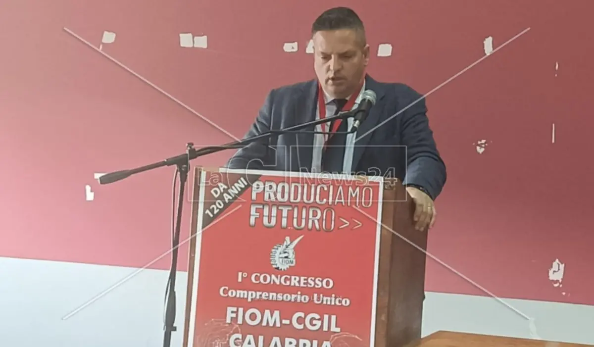 Industria, Calabrone (Fiom-Cgil): «Totale assenza di politiche riguardanti il settore in Calabria»