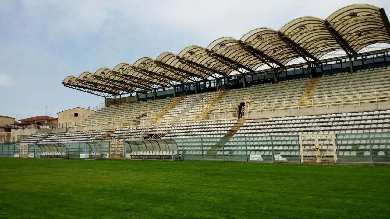 Lamezia Terme, Piccioni: «Il bando per la gestione dello stadio è da revocare»