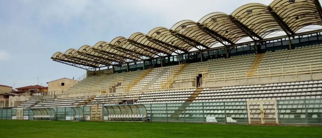 Lamezia Terme, Piccioni: «Il bando per la gestione dello stadio è da revocare»