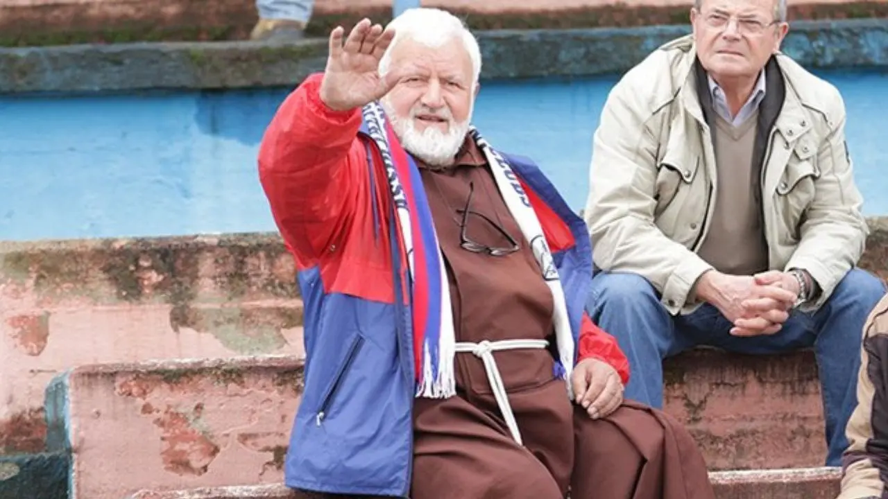 Cosenza-Catanzaro, la carica di Padre Fedele: «Ultras, crediamoci e faremo gol»