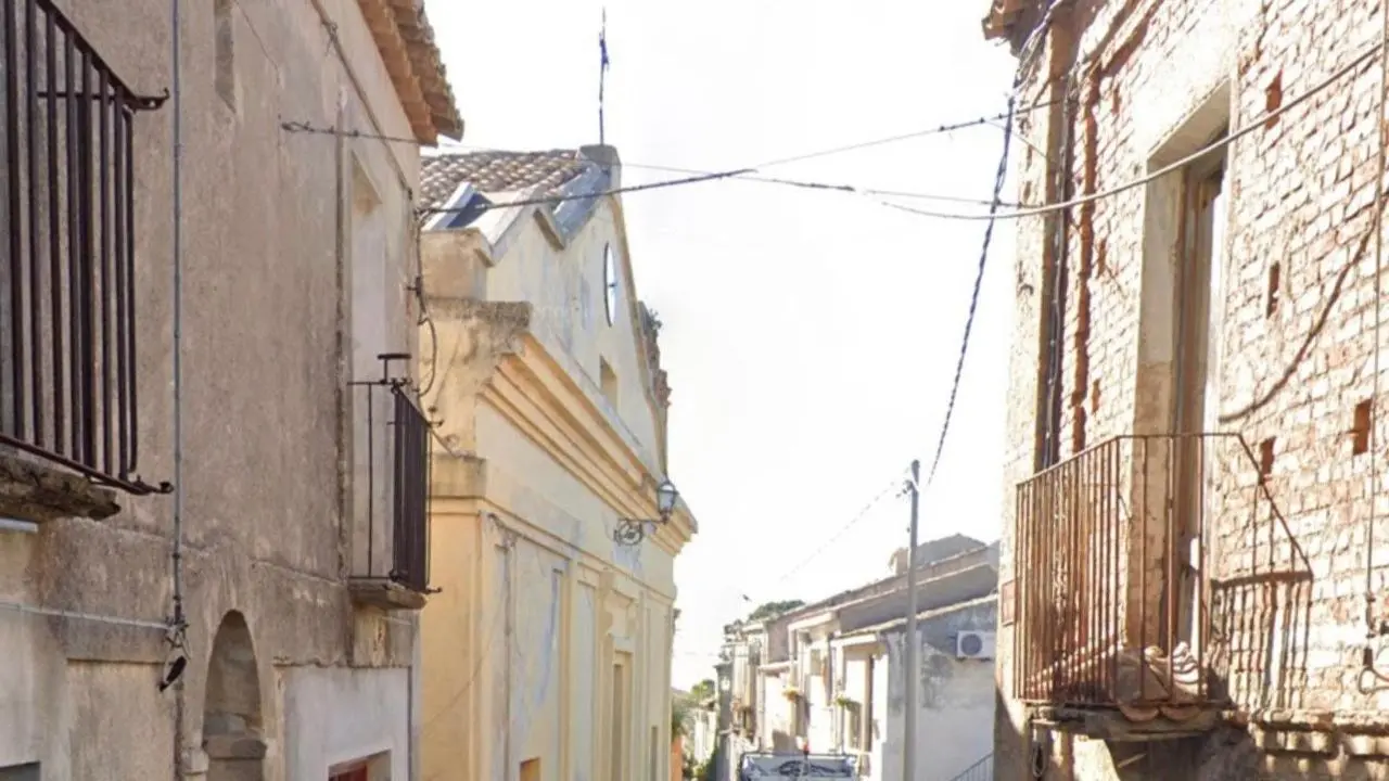 Ladri in azione in chiesa, rubata l’ostia consacrata e un medaglione della Madonna a Bovalino Superiore